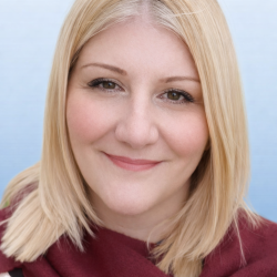 Μάρα Μαρινάκη